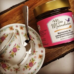 Marmelade pamplemousse rose fait au Québec par Miss Marmelades
